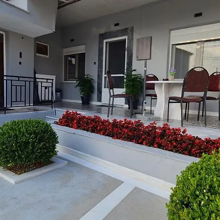 بيت للعطل Kariofilli's House آيوس أثاناسيوس