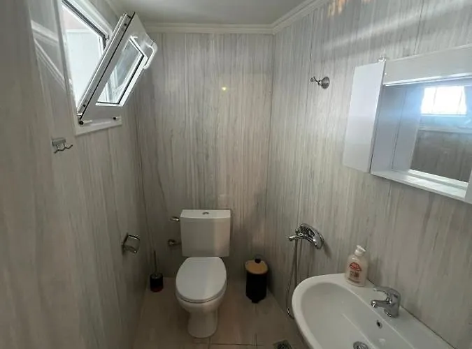 Kariofilli's House *