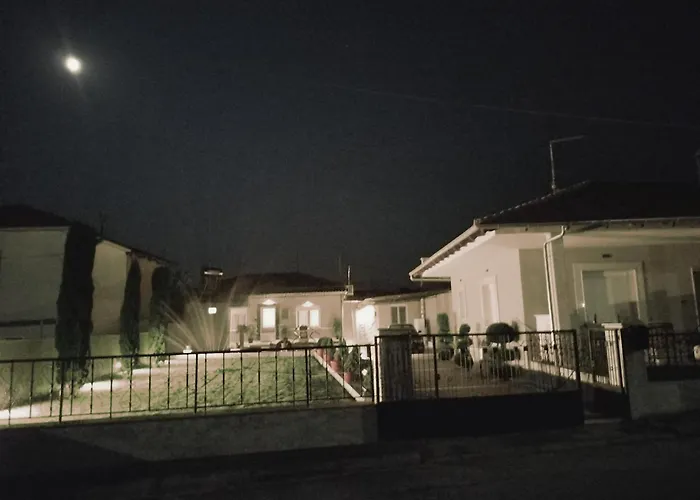 Kariofilli's House * Agios Athanasios (Macedonia)